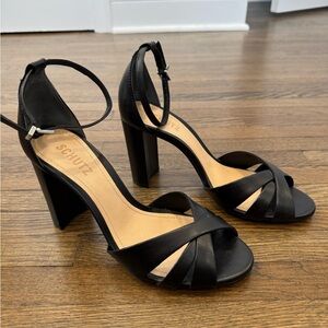 Schutz Black Leather Block Heel Ankle Strap Sandal size 7.5